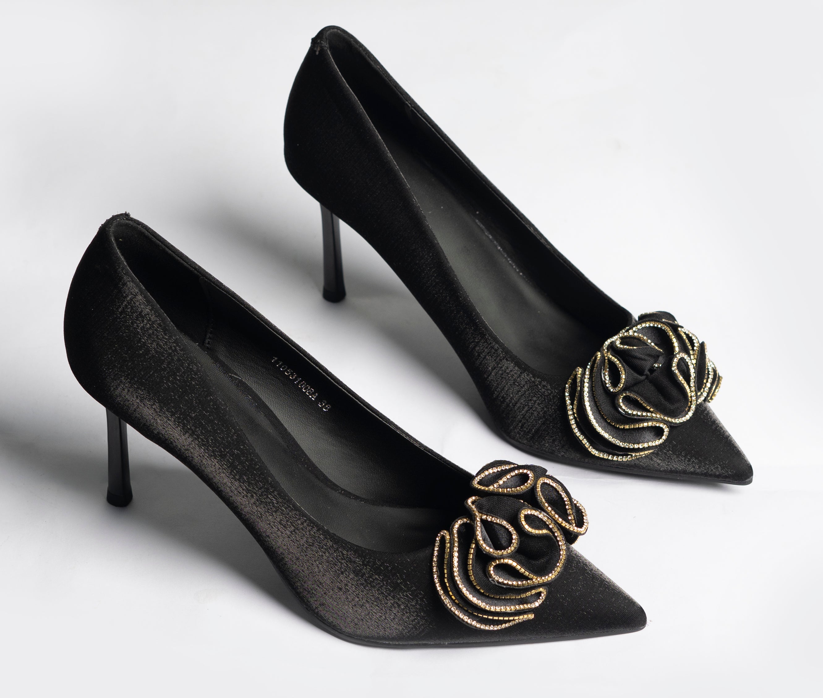 Ruffle Chain Pump
