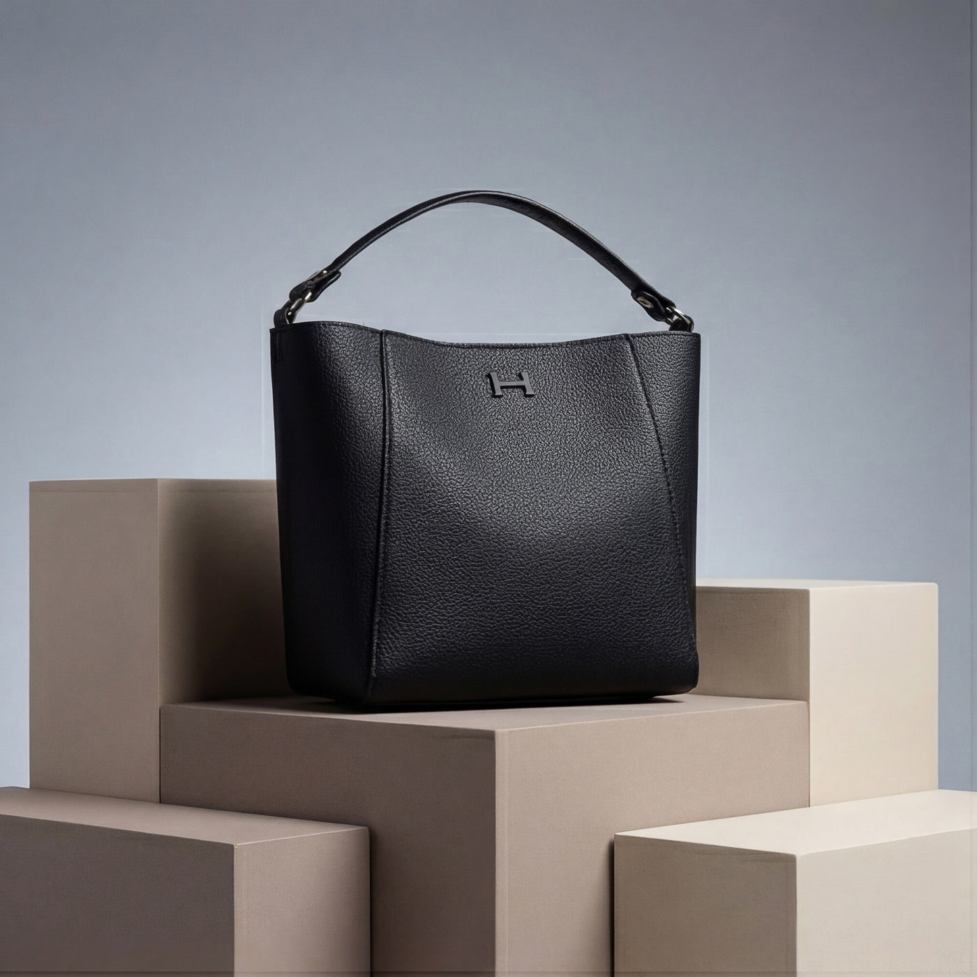 Structured Bucket
