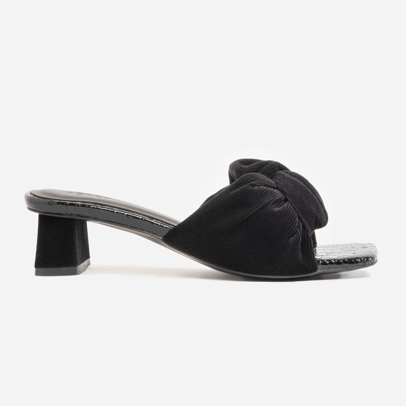 Gelid Knot Sandal