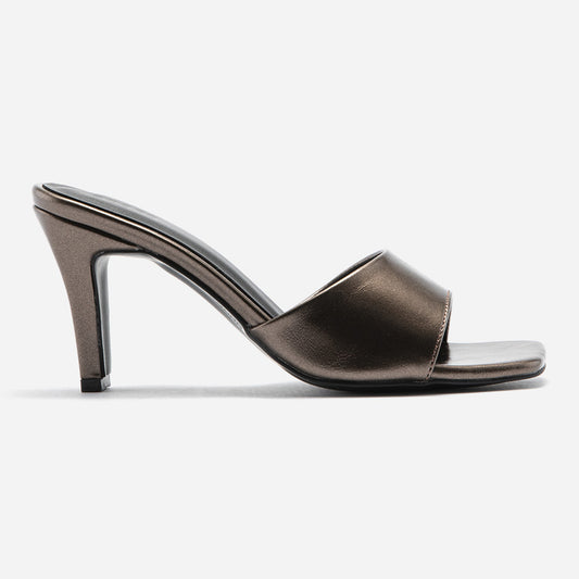 Glossy Sandal