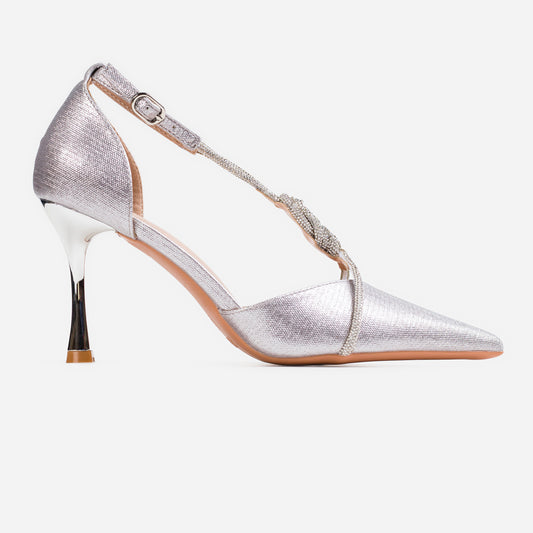 Silk Glam Knot Pump