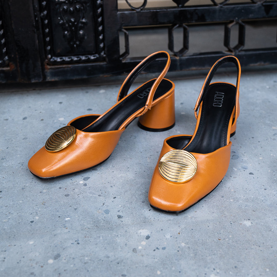 Squirl Slingback Pump