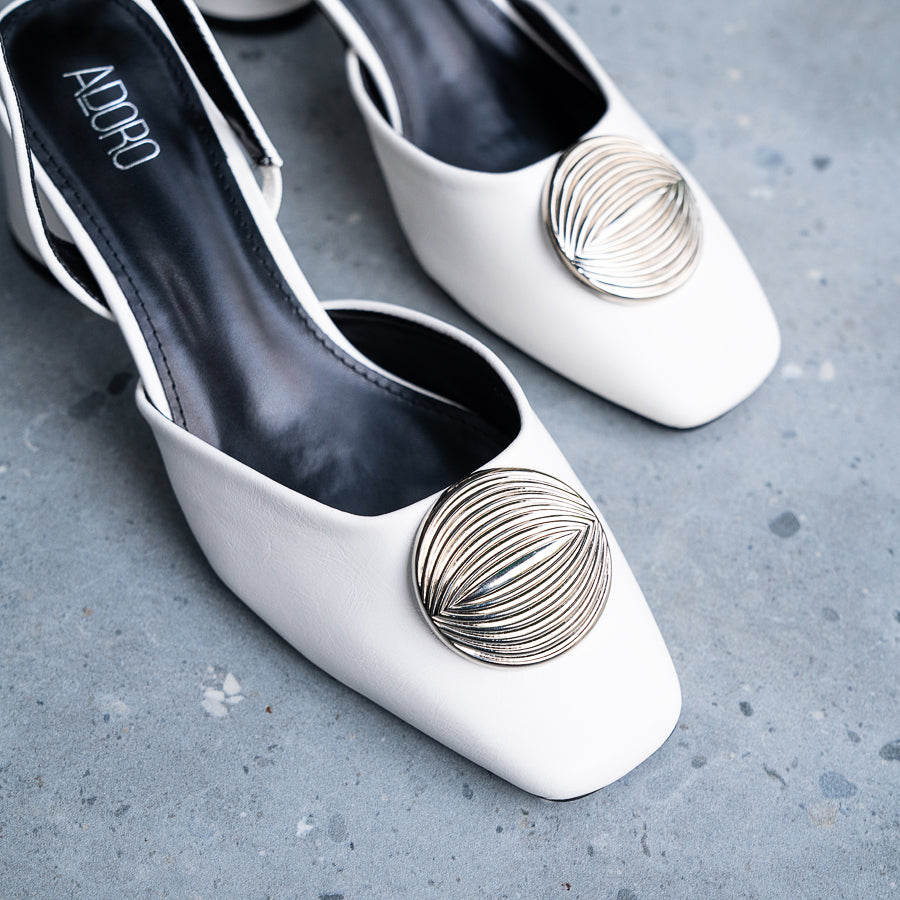 Squirl Slingback Pump